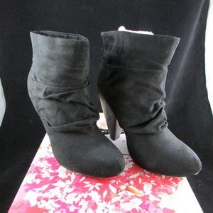 Size 7 Chinese Laundry Ultra Suede Booties